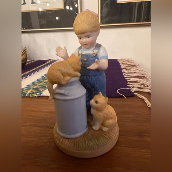 Vintage 1983 Country Store - Girl w Her Kittens Little Farmers Figurine Rare - Picture 5 of 7